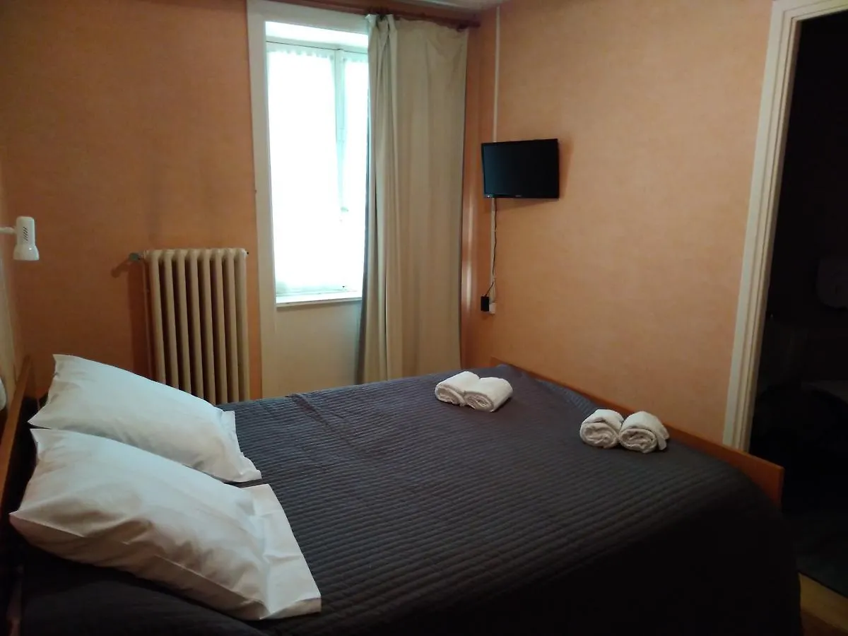 L'Etape Gourmande Hotel Cunlhat 3*,  France